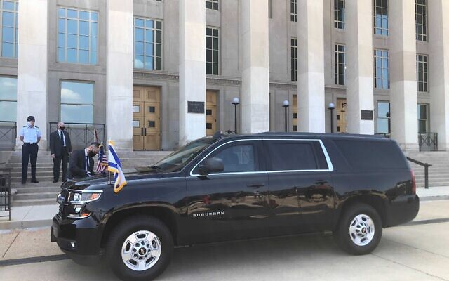 Prime Minister Naftali Bennett's car outside the Pentagon building in Washington, August 25, 2021. (Lazar Berman/Times of Israel)