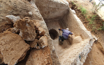 An ancient winepress unveiled in Ramat Hasharon. (Yoli Schwartz/Israel Antiquities Authority)