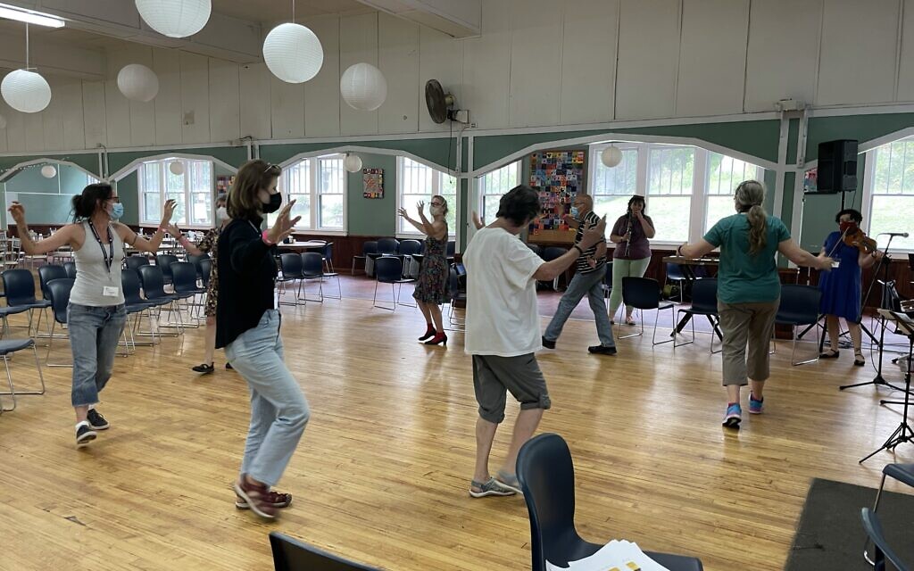 A dance class at the Yiddishland retreat, August 2021. (Danielle Ziri)