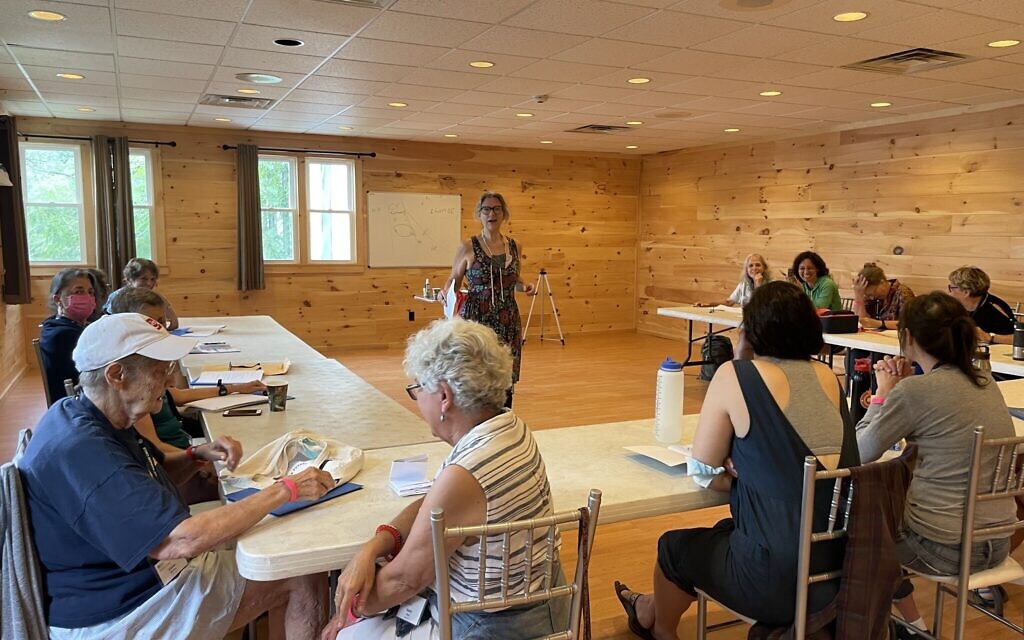 Classes at the Yiddishland retreat, August 2021. (Danielle Ziri)