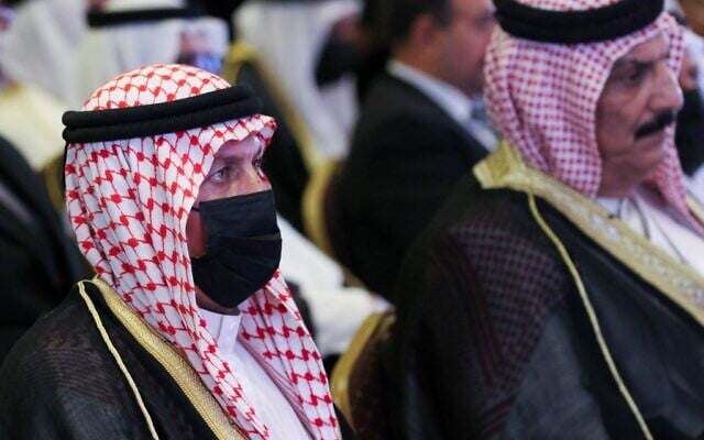 Iraqis attend the conference of peace and reclamation organised by US think-tank Center for Peace Communications (CPC) in Arbil, the capital of northern Iraq's Kurdistan autonomous region, on September 24, 2021 (Safin HAMED / AFP)