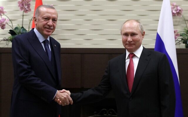 Russian President Vladimir Putin meets with his Turkish counterpart Recep Tayyip Erdogan in Sochi on September 29, 2021. (Vladimir Smirnov/Pool/AFP)