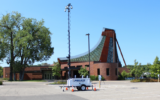 Police set up a camera rig at Beth El Synagogue in St. Louis Park, Minnesota on September 10, 2021. (Lonny Goldsmith/TC Jewfolk via JTA)