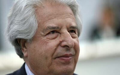 Author Saul Friedlander during the Leipzig Book Fair award ceremony in Leipzig, eastern Germany, March 22, 2007. (AP Photo/Eckehard Schulz, File)