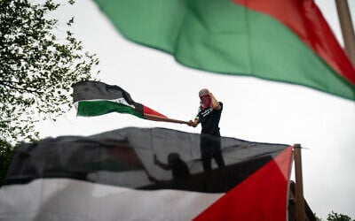 Pro-Palestinian activists hold a "Globalize the Intifada" protest against Israel and in support of Palestinian security prisoners in New York City, on September 17, 2021. (Luke Tress/Flash90)