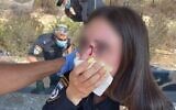 An Israeli policwoman who was injured during an alterncation with a man who refused to wear a face mask in accordance with coronavirus health orders, Jerusalem September 1, 2021. (Israel Police)