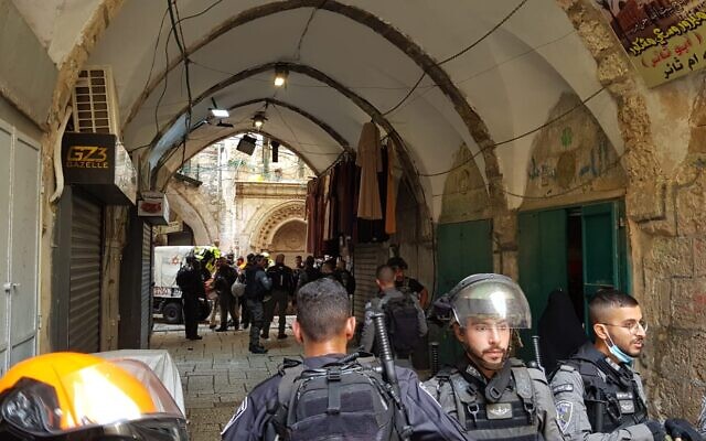 Police respond to an attempted stabbing attack in Jerusalem's Old City on September 10, 2021. (Magen David Adom) Police respond to an attempted stabbing attack in Jerusalem's Old City on September 10, 2021. (Magen David Adom)