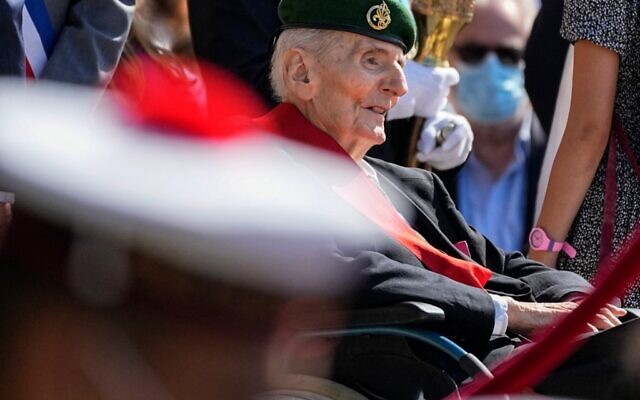 In this file photo taken on June 18, 2021, Hubert Germain, a WWII Resistance fighter and the last "Compagnon de la Liberation" attends a ceremony to mark the 81st anniversary of Charles de Gaulle's resistance call from London at the Mont Valerien, in Suresnes, near Paris. (Michel Euler/Pool/AFP) In this file photo taken on June 18, 2021, Hubert Germain, a WWII Resistance fighter and the last "Compagnon de la Liberation" attends a ceremony to mark the 81st anniversary of Charles de Gaulle's resistance call from London at the Mont Valerien, in Suresnes, near Paris. (Michel Euler/Pool/AFP)