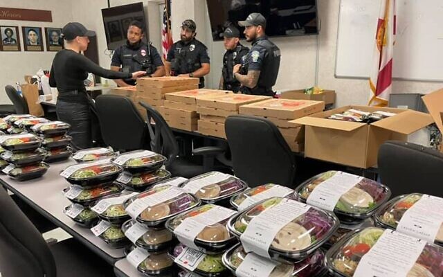 Several kosher restaurants in Hollywood, Florida donated food to the local police precinct after an officer was shot responding to an attempted robbery. (Adina Ciment) Several kosher restaurants in Hollywood, Florida donated food to the local police precinct after an officer was shot responding to an attempted robbery. (Adina Ciment)