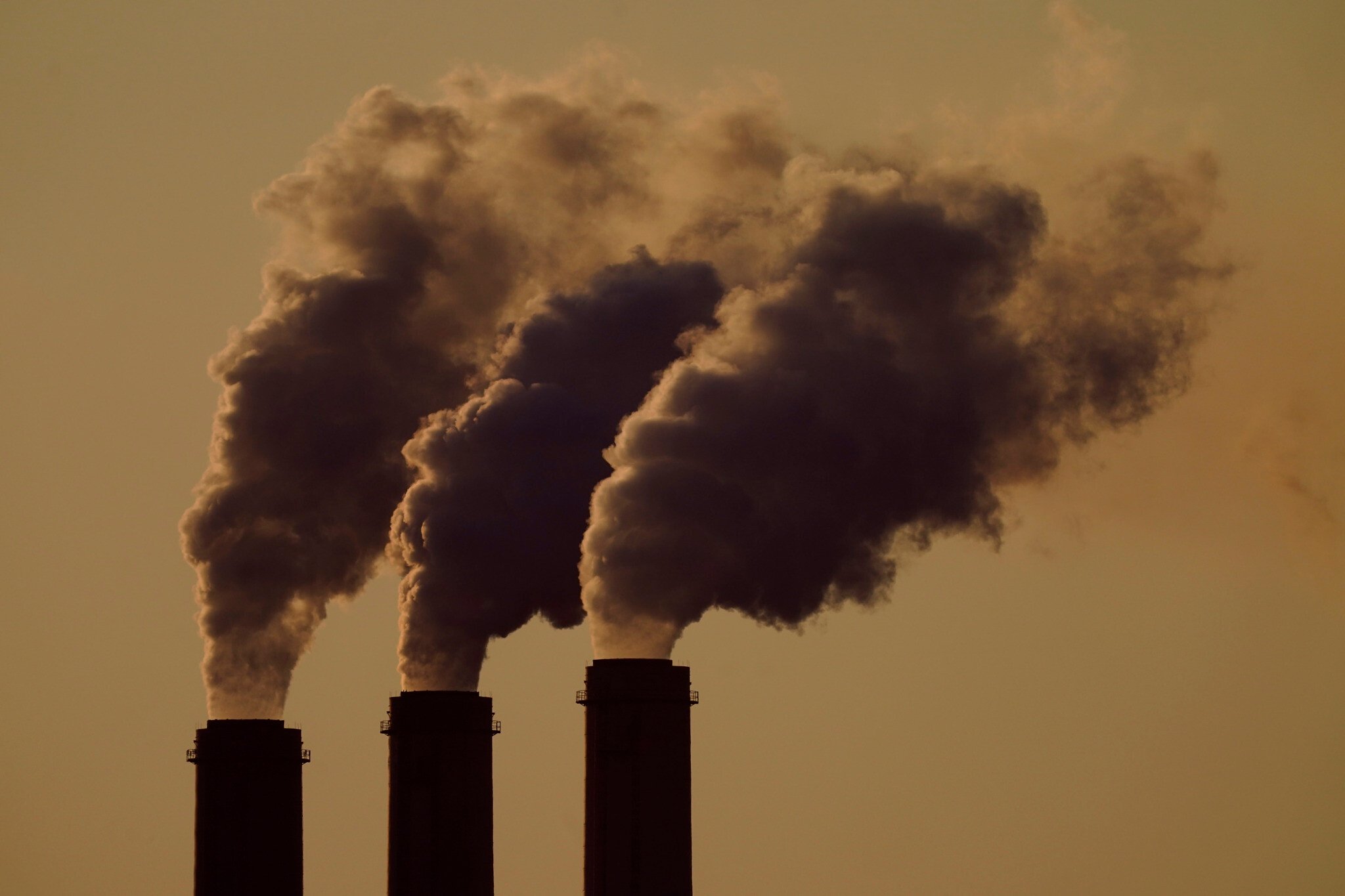 UN: Study shows fossil fuel extraction plans would far exceed 