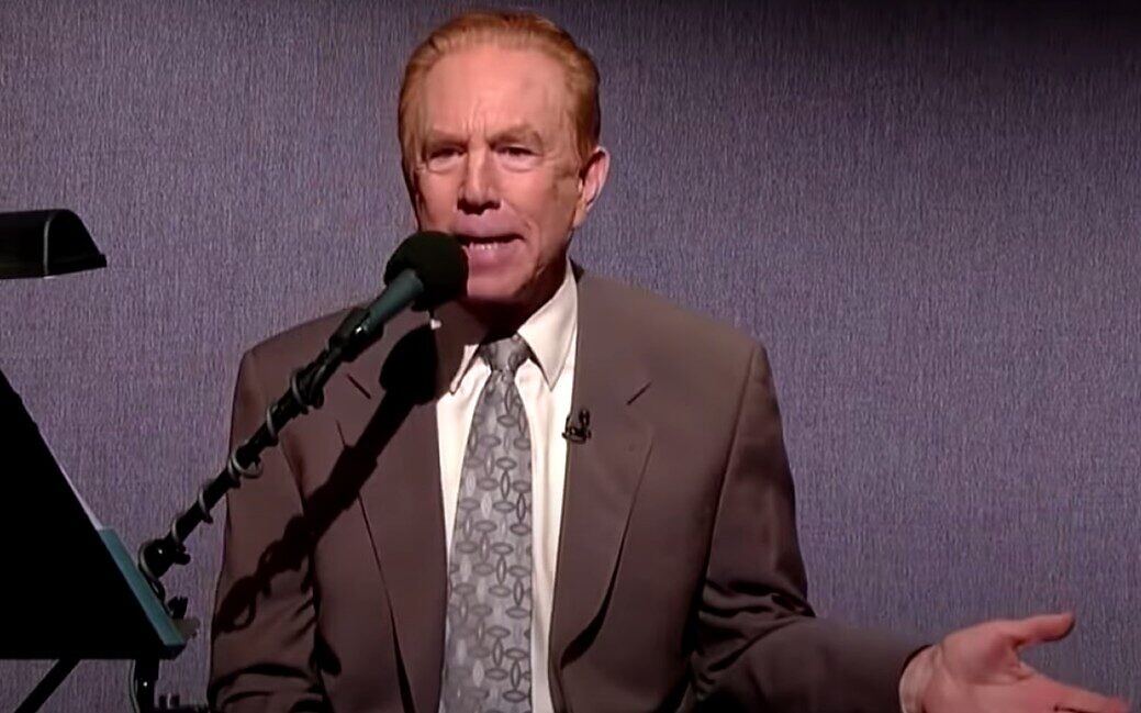 Alan Kalter, long-time announcer for David Letterman, dies at 78 