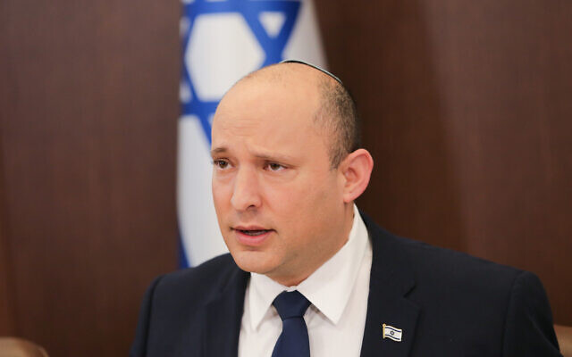 Prime Minister Naftali Bennett leads a cabinet meeting at the Prime Minister's Office in Jerusalem on October 5, 2021.  (Alex Kolomoisky/Pool/Flash90)