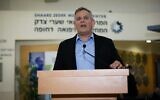 Health Minister Nitzan Horowitz speaks during a press conference at Shaare Zedek Medical Center in Jerusalem, October 18, 2021. (Yonatan Sindel/ Flash90)