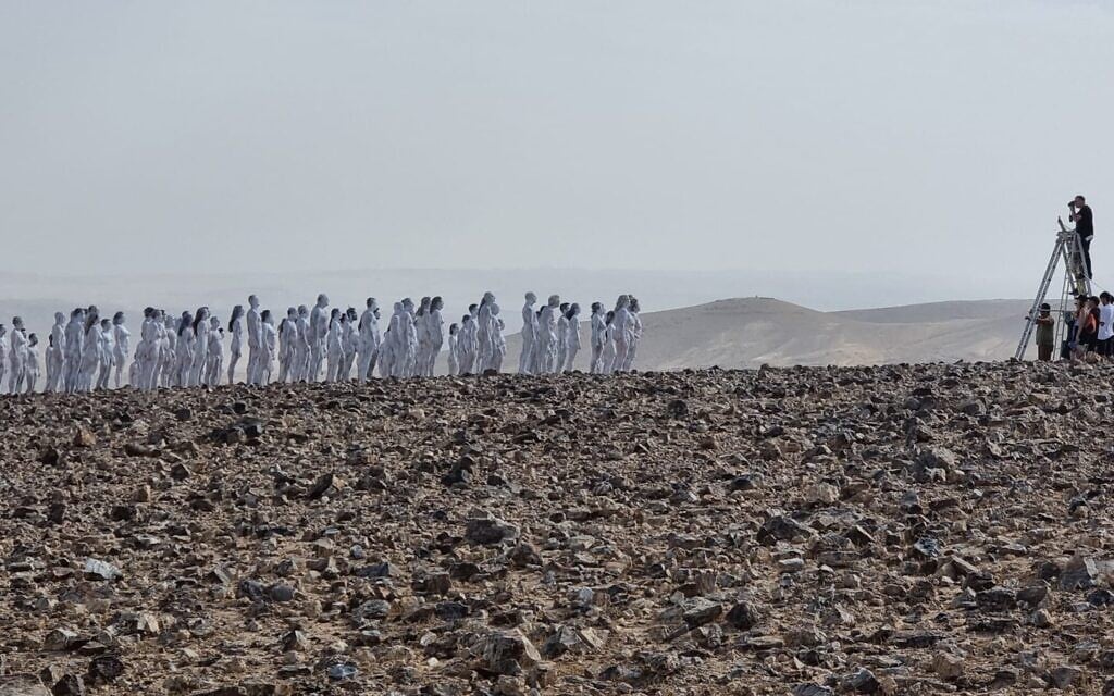 The 200 nude participants who modeled for American photographer Spencer Tunick at the Dead Sea on October 17, 2021 (Courtesy Irit Eshet Mor)