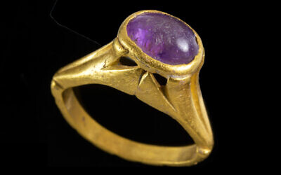 An ancient gold ring found during excavations in Yavne, Israel. (Dafna Gazit/Israel Antiquities Authority)