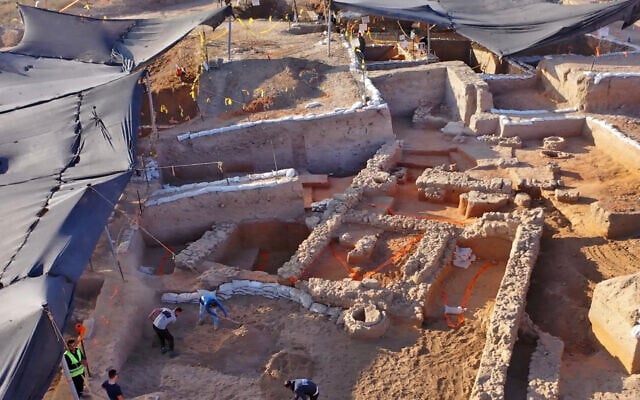 The first building ever discovered in Yavne from the Sanhedrin era. (Emil Aladjem/Israel Antiquities
Authority) The first building ever discovered in Yavne from the Sanhedrin era. (Emil Aladjem/Israel Antiquities
Authority)