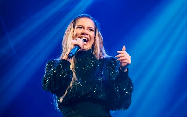 Singer Marilia Mendonça performs in Sao Jose dos Campos, Brazil, on Saturday, September 25, 2021. (Will Dias/Futura Press via AP) Singer Marilia Mendonça performs in Sao Jose dos Campos, Brazil, on Saturday, September 25, 2021. (Will Dias/Futura Press via AP)