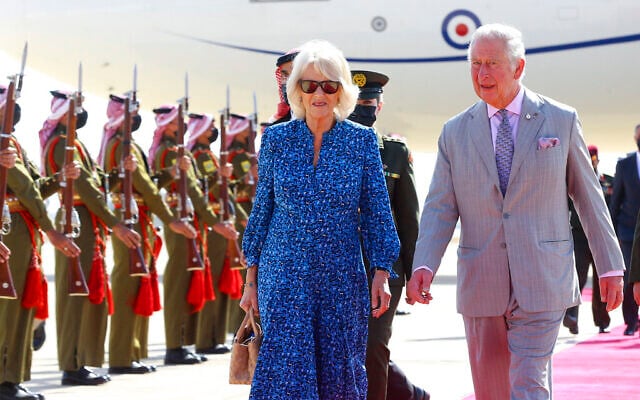 Britain's Prince Charles and his wife Camilla, Duchess of Cornwall, arrive in Amman, Jordan, on a four-day tour to Jordan and Egypt, November 16, 2021. (Raad Adayleh/AP) Britain's Prince Charles and his wife Camilla, Duchess of Cornwall, arrive in Amman, Jordan, on a four-day tour to Jordan and Egypt, November 16, 2021. (Raad Adayleh/AP)