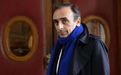 French journalist and writer Eric Zemmour arrives at Paris Criminal Court, where he was prosecuted for incitement to racial hatred, November 6, 2015. (Bertrand Guay/AFP/Getty Images via JTA)