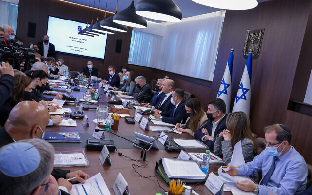 Prime Minister Naftali Bennett leads a cabinet meeting at his office in Jerusalem on November14, 2021. (Marc Israel Sellem/Pool/Flash90) Prime Minister Naftali Bennett leads a cabinet meeting at his office in Jerusalem on November14, 2021. (Marc Israel Sellem/Pool/Flash90)