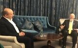 Prime Minister Naftali Bennett meets with Britain's Chief Rabbi Ephraim Mirvis, November 2, 2021 (Courtesy)