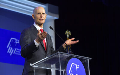 Senator Rick Scott speaks at the Republican Jewish Coalition annual leadership meeting in Las Vegas, Nevada on November 5, 2021. (Republican Jewish Coalition)