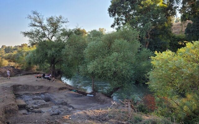 The prehistoric archaeological site Jordan River Dureijat (Jordan River Stairs) on the shores of Lake Hula. (Prof. Gonen Sharon, Tel-Hai College)