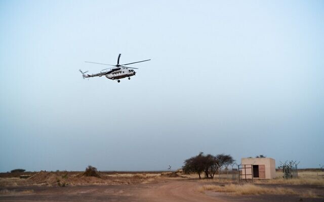 An MI-8 helicopter of the United Nations Multidimensional Integrated Stabilization Mission in Mali (MINUSMA), lands at the UN base in Menaka, Mali, on October 22, 2021. (Florent Vergnes/AFP) An MI-8 helicopter of the United Nations Multidimensional Integrated Stabilization Mission in Mali (MINUSMA), lands at the UN base in Menaka, Mali, on October 22, 2021. (Florent Vergnes/AFP)