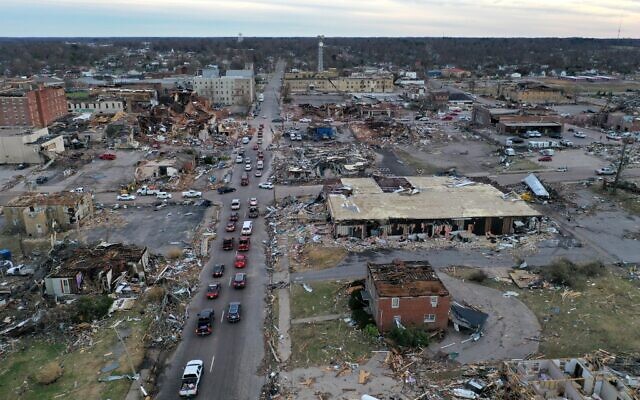 An aerial view of homes and business destroyed by a tornado in Mayfield, Kentucky, on December 11, 2021 (SCOTT OLSON / GETTY IMAGES NORTH AMERICA / Getty Images via AFP)