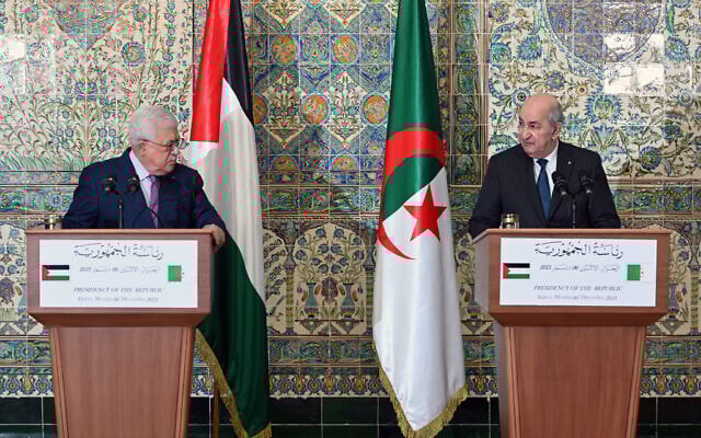 Palestinian President Mahmoud Abbas holds a joint press conference with his Algerian counterpart Abd al-Majid Tebboune on December 6, 2021 in Algeria. (WAFA) Palestinian President Mahmoud Abbas holds a joint press conference with his Algerian counterpart Abd al-Majid Tebboune on December 6, 2021 in Algeria. (WAFA)