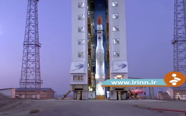 Image taken from footage aired by Iranian state television shows a rocket that Iran announced it launched on Thursday, Dec. 30, 2021. (Iranian state television via AP) Image taken from footage aired by Iranian state television shows a rocket that Iran announced it launched on Thursday, Dec. 30, 2021. (Iranian state television via AP)