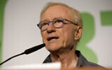 Author David Grossman speaks at the Meretz party's central committee meeting in Tel Aviv, on July 28, 2019. (Gili Yaari/Flash90)