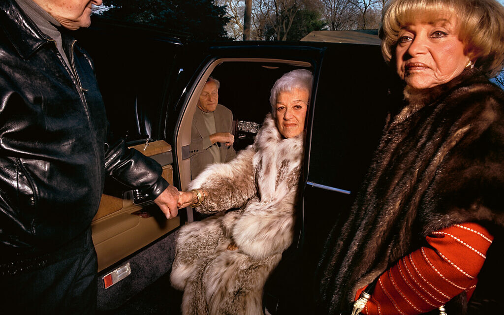 'Grandpa helping Grandma out,' 1999. (Gillian Laub)