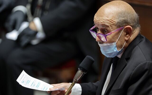 French European and Foreign Affairs Minister Jean-Yves Le Drian speaks during a session of questions to the government at the National Assembly in Paris, on January 11, 2022. (Thomas COEX / AFP) French European and Foreign Affairs Minister Jean-Yves Le Drian speaks during a session of questions to the government at the National Assembly in Paris, on January 11, 2022. (Thomas COEX / AFP)