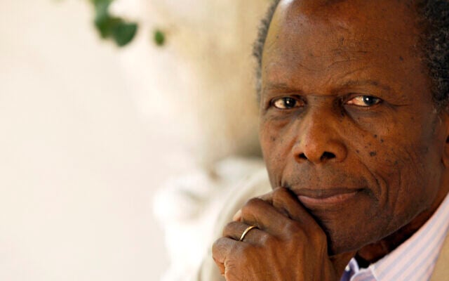 Actor Sidney Poitier poses for a portrait in Beverly Hills, California, on June 2, 2008. (AP Photo/Matt Sayles, File) Actor Sidney Poitier poses for a portrait in Beverly Hills, California, on June 2, 2008. (AP Photo/Matt Sayles, File)