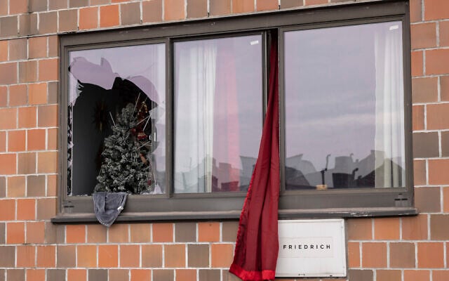 A curtain hangs outside a window at an apartment building in the Bronx on January 9, 2022, in New York, where a fatal fire occurred, in what the city's fire commissioner called one of the worst blazes in recent memory. (AP Photo/Yuki Iwamura) A curtain hangs outside a window at an apartment building in the Bronx on January 9, 2022, in New York, where a fatal fire occurred, in what the city's fire commissioner called one of the worst blazes in recent memory. (AP Photo/Yuki Iwamura)