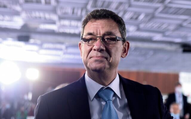 Pfizer CEO Albert Bourla attends a ceremony in the northern city of Thessaloniki, Greece, October 12, 2021. (AP Photo/Giannis Papanikos, file) Pfizer CEO Albert Bourla attends a ceremony in the northern city of Thessaloniki, Greece, October 12, 2021. (AP Photo/Giannis Papanikos, file)
