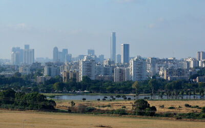 Menachem Begin Park in south Tel Aviv. (Moshe Shai/Flash90)