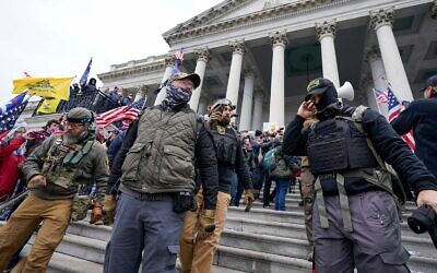 Members of the Oath Keepers at the US Capitol, on January 6, 2021. (AP Photo/Manuel Balce Ceneta)