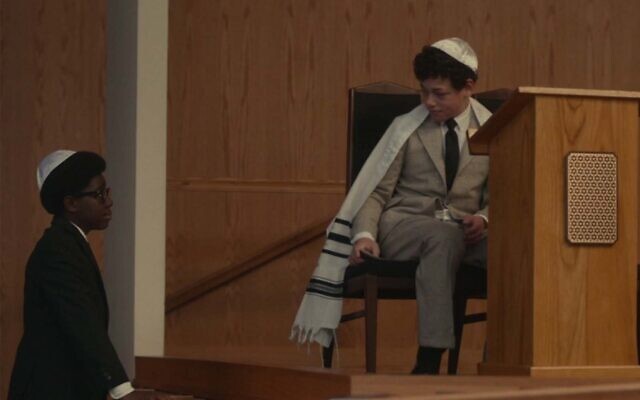 Elisha Williams, left, and Julian Lerner in the "The Wonder Years" episode "Brad Mitzvah." (Screenshot via JTA)