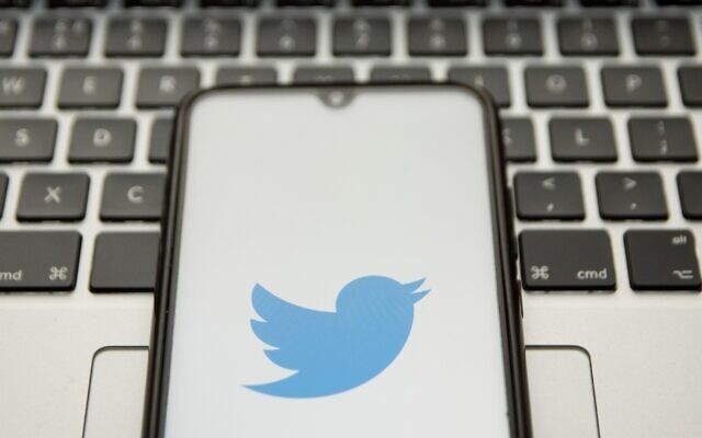 Illustrative photo of Twitter on a smart phone. (Nikolas Kokovlis/NurPhoto via Getty Images/JTA)) Illustrative photo of Twitter on a smart phone. (Nikolas Kokovlis/NurPhoto via Getty Images/JTA))