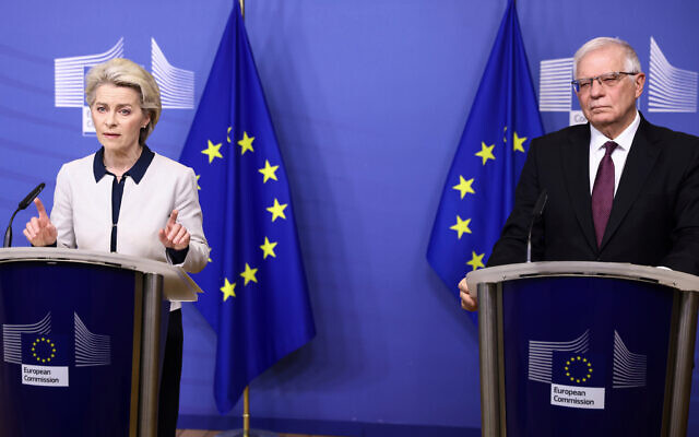 European Union foreign policy chief Josep Borrell, right, and European Commission President Ursula von der Leyen deliver a press statement on Ukraine, at EU headquarters in Brussels, Feb 24, 2022. (Kenzo Tribouillard, Pool Photo via AP) European Union foreign policy chief Josep Borrell, right, and European Commission President Ursula von der Leyen deliver a press statement on Ukraine, at EU headquarters in Brussels, Feb 24, 2022. (Kenzo Tribouillard, Pool Photo via AP)