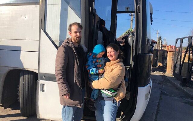 Israelis leaving Ukraine next an embassy bus evacuating citizens from Lviv to Poland. (Courtesy: Israeli Embassy in Ukraine) Israelis leaving Ukraine next an embassy bus evacuating citizens from Lviv to Poland. (Courtesy: Israeli Embassy in Ukraine)