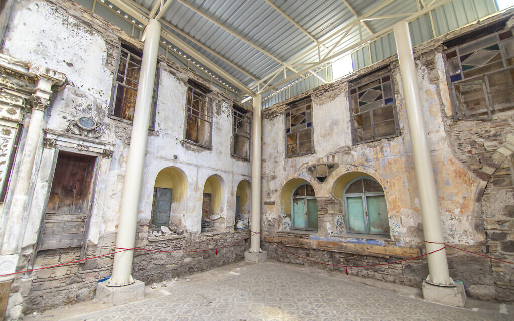 Restoration of the Talmud Tora synagogue is underway. (Nesim Bencoya/via JTA)