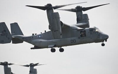 In this file photo taken on May 26, 2015, a MV-22B Osprey aircraft flies during the "Platinum Eagle 15" military exercise at training facilities in Babadag, Romania. (Daniel Mihailescu/AFP)