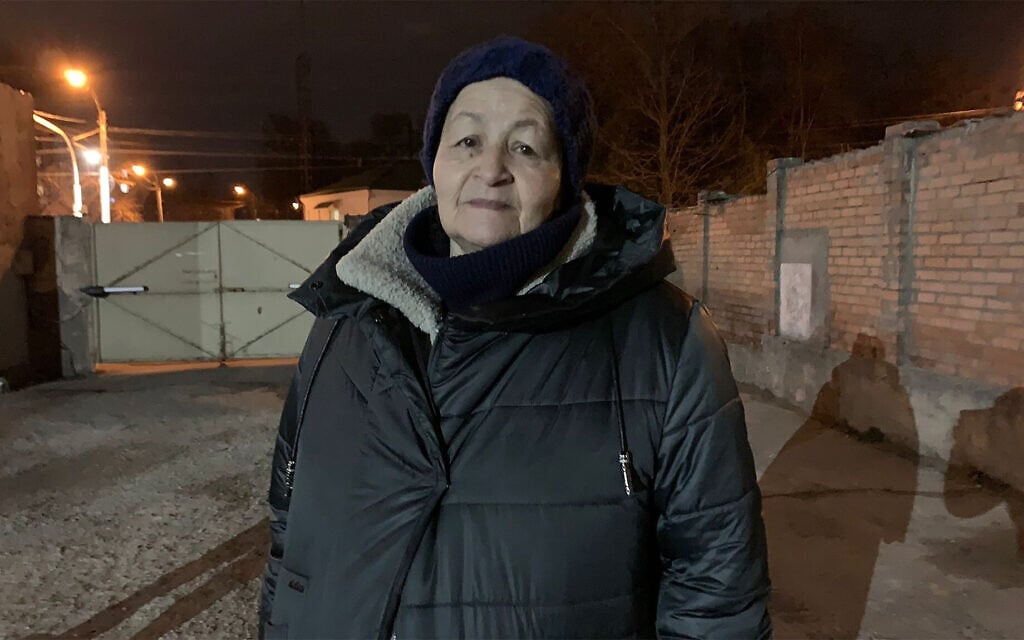 Ludmilla Zibulka prepares to board a bus in Vinnytsia, Ukraine, arranged by Christians for Israel to take her to Moldova, March 7, 2022. (Courtesy of Christians for Israel/ via JTA)