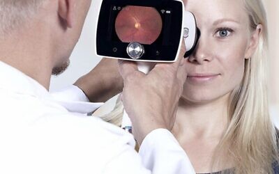 A two-minute scan by an untrained staffer using AEYE’s technology can help diagnose conditions that lead to blindness early enough to treat them (AEYE Health)