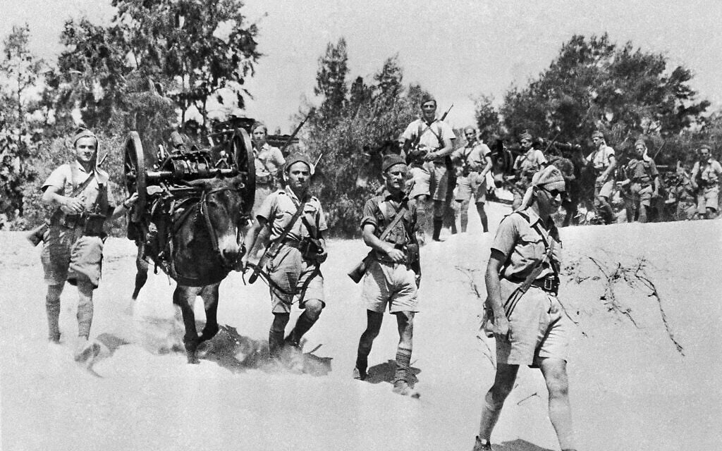 Polish soldiers ready to take on German forces in Syria, June 25, 1942. (AP Photo)