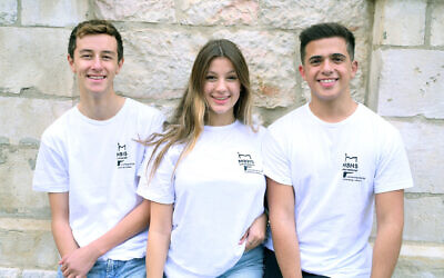 MBHS International students. (Credit: Liran Keinan)