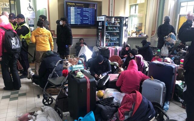 Przemysl's crowded train station, February 28, 2022 (Lazar Berman/Times of Israel)